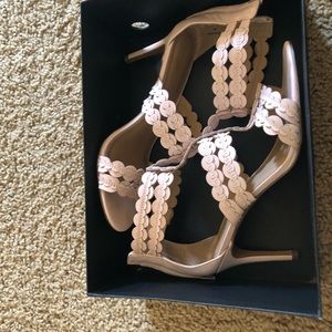 Banana republic pink sandals